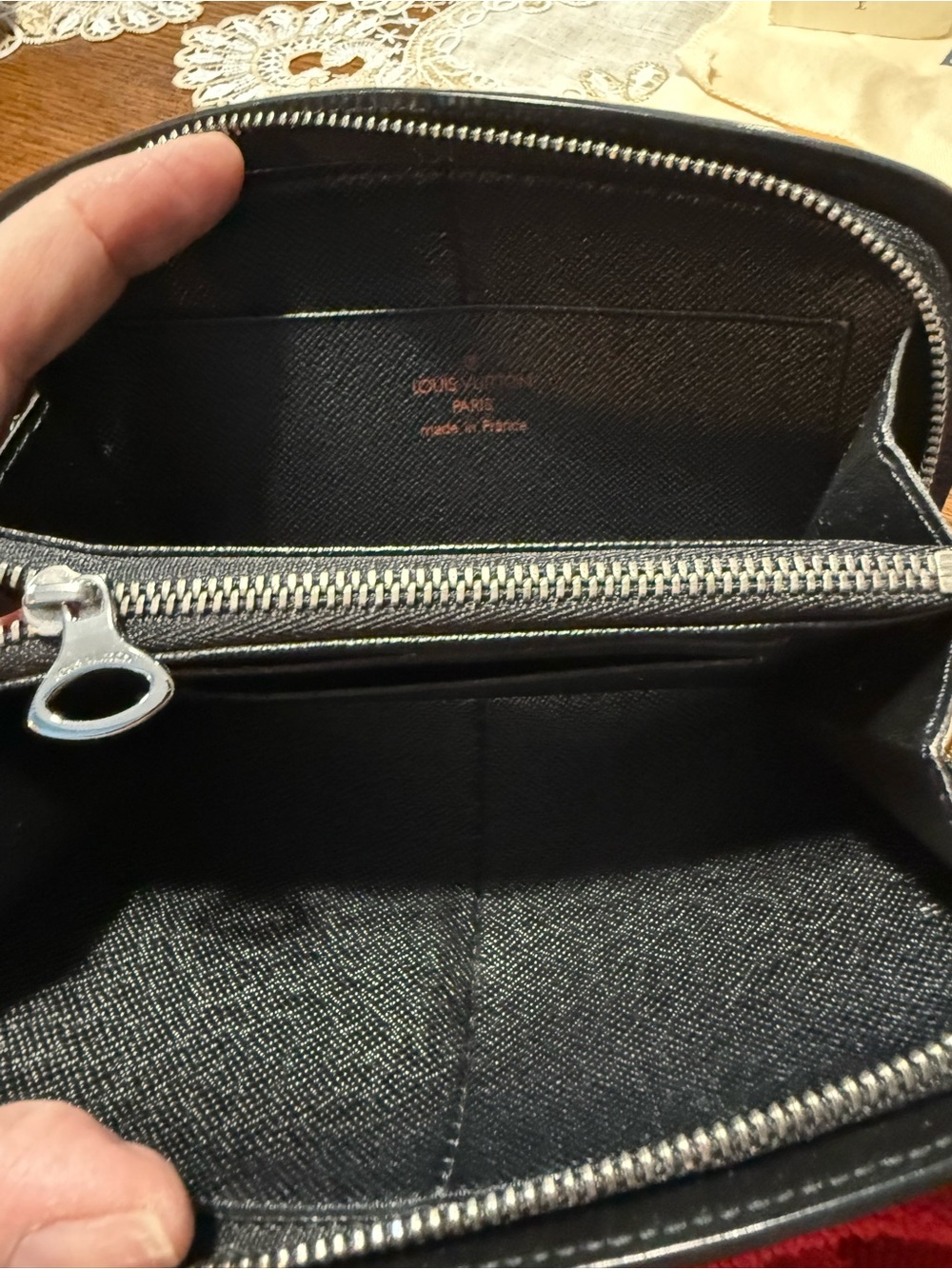 Louis Vuitton Black Epi Leather Compact Zip Wallet - Picture 5 of 9